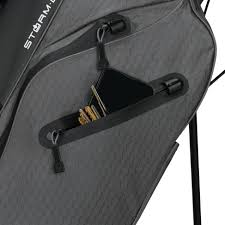 BOLSA TAYLOR MADE TM26 STORM DRY STAND GRIS / NEGRO